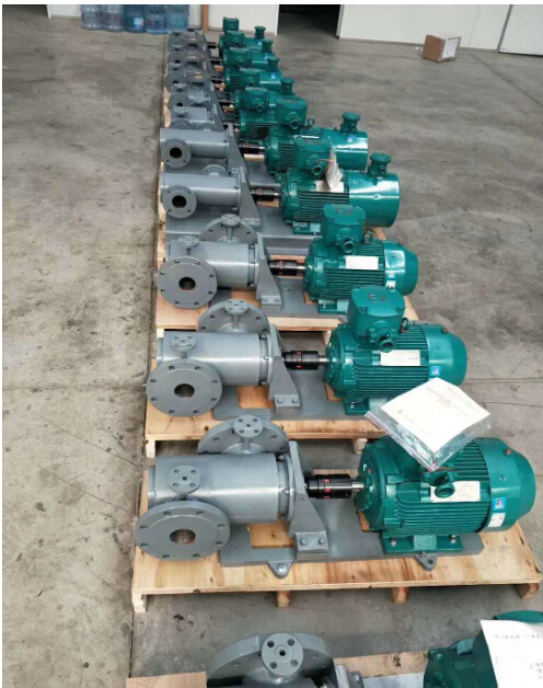 SNH210R46E6.7YW28保温沥青泵作为碳素行业螺杆增压泵