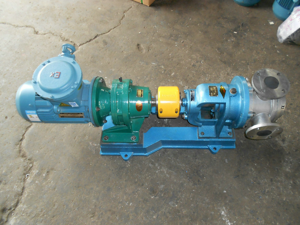TDI卸料泵NYP110-RU-104U-W51高粘度转子泵  流量：25m3/h  压力：0.6MPa